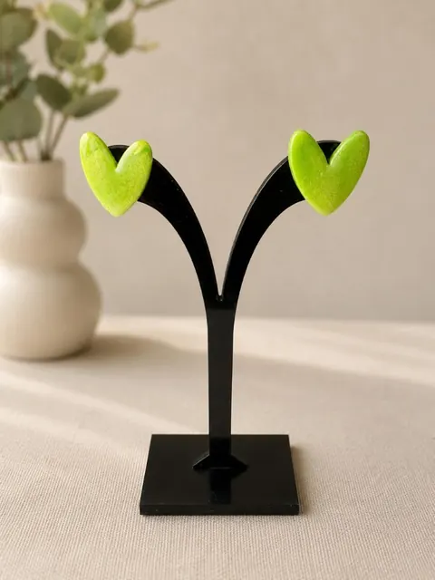 Aros Corazón Verde Lima, aros hechos a mano – Karivé Joyas