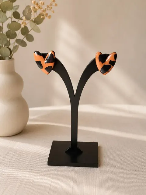 Aros Corazón Animal Print, aros hechos a mano – Karivé Joyas